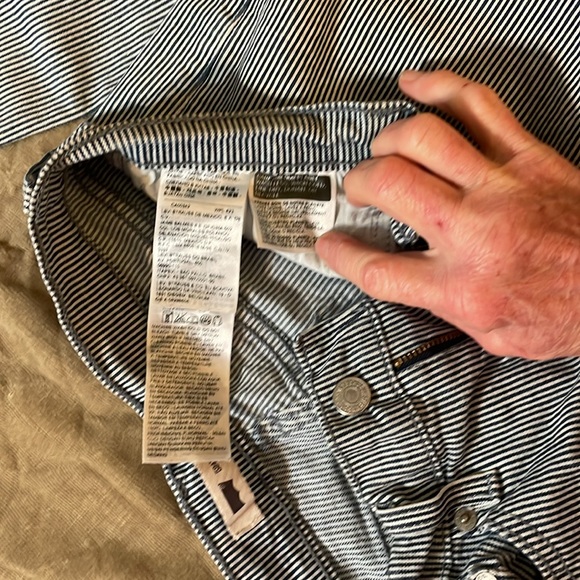Levi 524 skinny jean
size W26 L32 - Picture 6 of 8